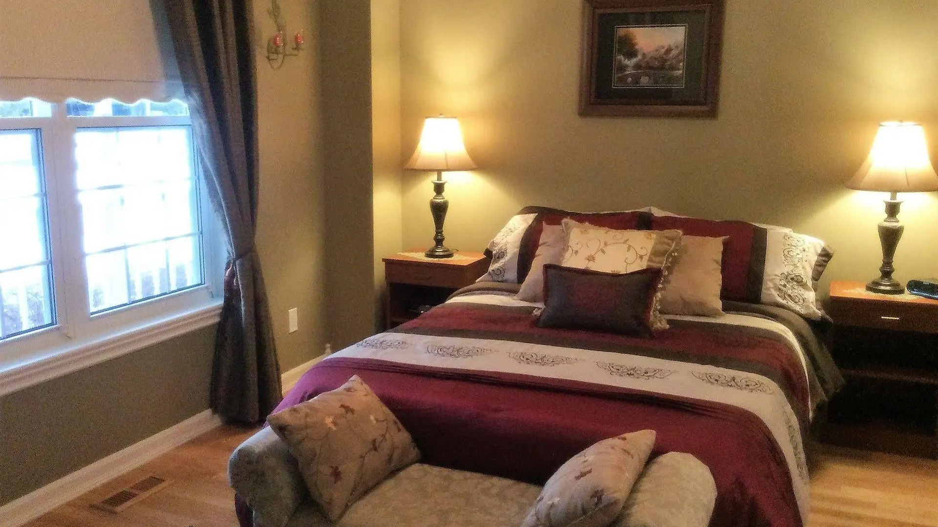 The Boston 'T' Bed & Breakfast Ottawa